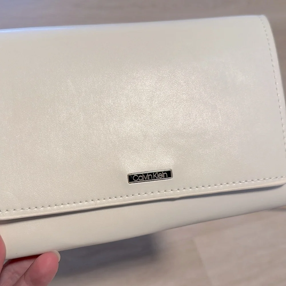 Calvin Klein Belt Bag - Picture 2 of 5